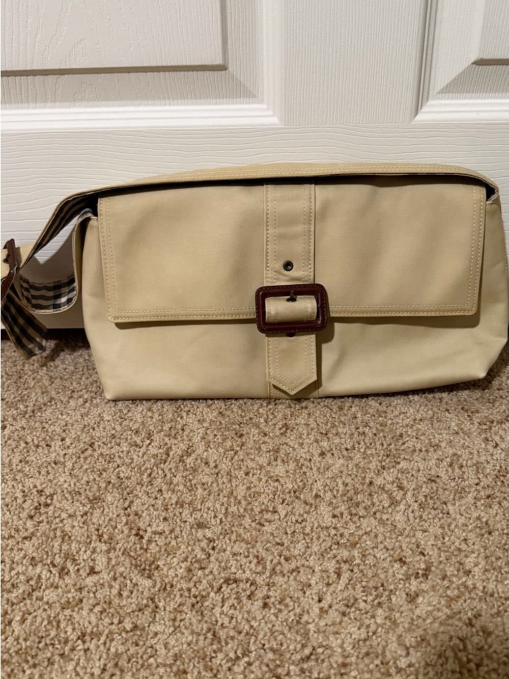 Burberry Cream Shoulder Bag with Brown Buckle Detail